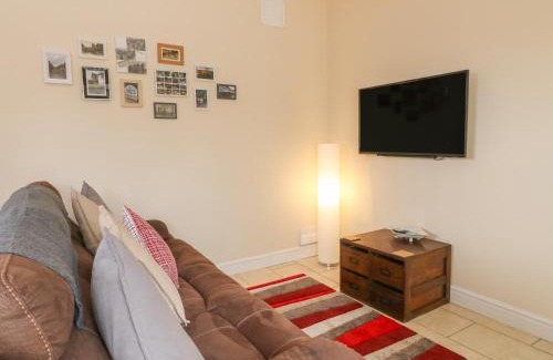 Abbots Bromley House | Church View Cottage