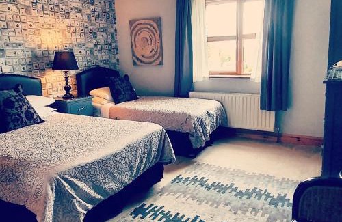 Rathmadder Bed & Breakfast | Church View House