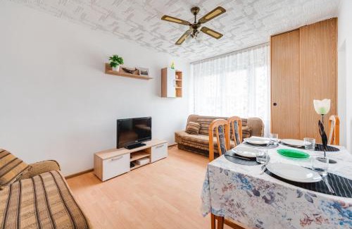 Chylonia Apartment | Chylońska 69-85 by Homeprime