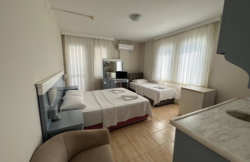 Cesme Hotel | Cicek Apart Hotel
