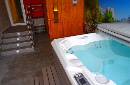 Lozoya Hotel | CicloLodge