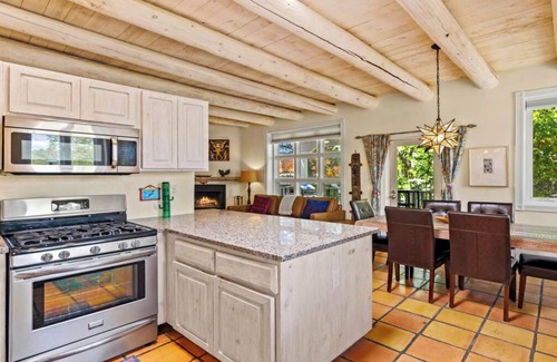 Northeast Santa Fe House | Cielos Azules - Perfect Santa Fe getaway!
