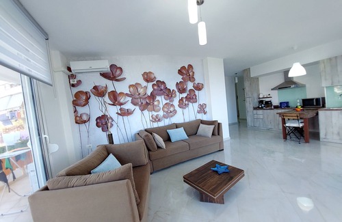 Sarande Apartment | CIRASOLA HOME