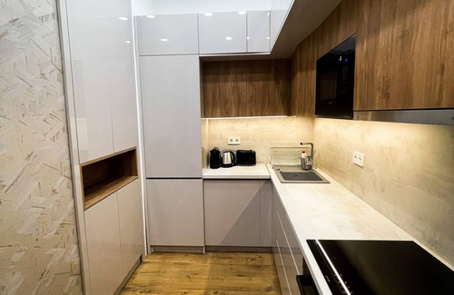 Nepszinhaz negyed Apartment | CITY CENTER 2! A Cozy and Modern 2BR in the city center near New York Cafe!