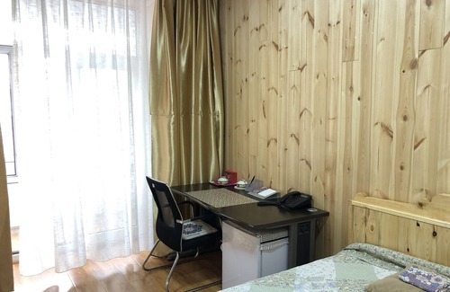 Downtown Ulaanbaatar Apartment | City center 3 rooms apartment with natural wooden decoration