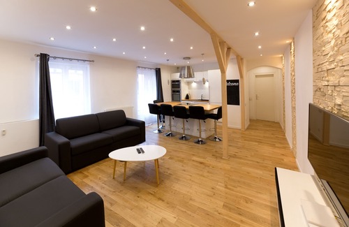 Poincare Apartment | City center apartment, quiet and spacious