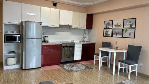 Downtown Ulaanbaatar Apartment | City Center Cozy Nomun
