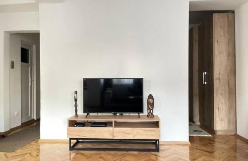 Mejë Apartment | City Center Studio Apartment