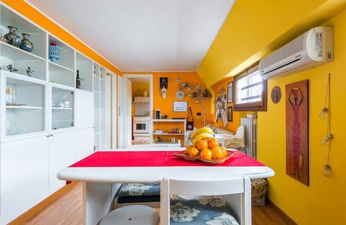 Old Town Apartment | City Center with private parking and stunning view.