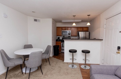 Coliseum Central Apartment | City Chic: 1BR Gem Perfect for Couple