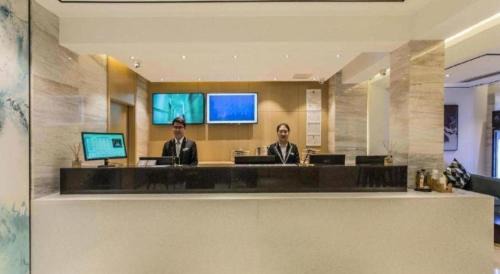 Guilin City Centre Hotel | City Comfort Inn Guilin Railway Station
