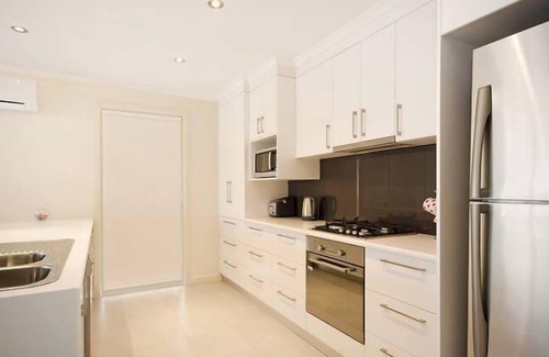 Mount Gambier Apartment | City Fringe Apartment A