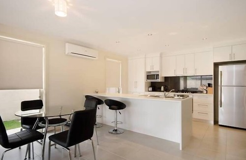 Mount Gambier Apartment | City Fringe Apartment A
