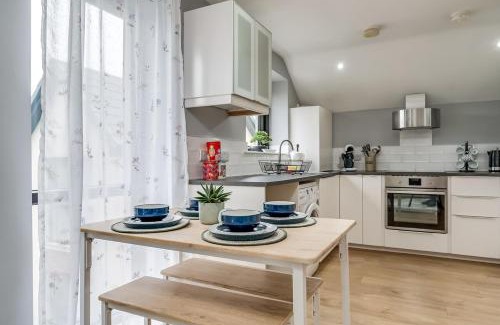 Newtownabbey Apartment | City Line Apartment 5
