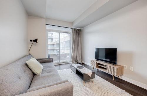 CityPlace House | City Serenity 1 Bedroom with Balcony