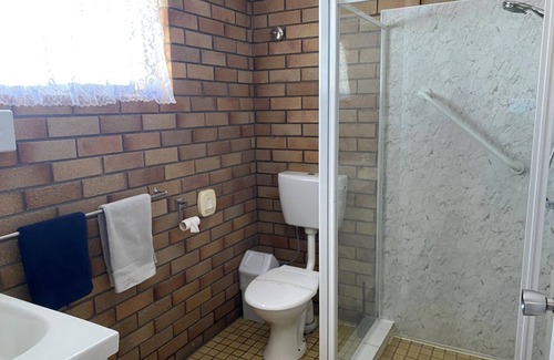 Warwick Hotel | City View Motel Warwick
