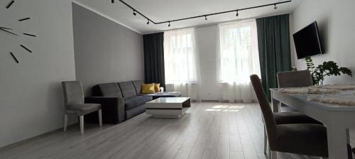 Swidnica Apartment | CITY VIEW Saperów II - klimatyzacja, przy parku