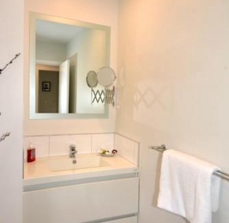 Dunedin City Centre House | City Views on Rattray