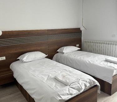 Mioveni Apartment | CIU & BIU Apartament
