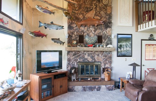 Clam Gulch Bed & Breakfast | Clam Gulch Lodge