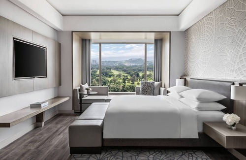 Clark Hotel | Clark Marriott Hotel