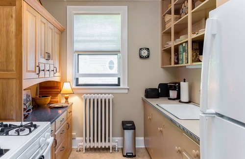East Avenue Apartment | Classic 1910 Tudor Apartment