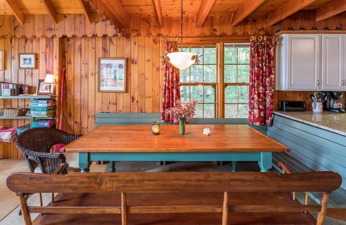 Rome Cabin | Classic and adorable Maine camp on North Pond in the Belgrade Lakes