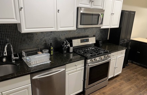 H Street Corridor House | Classic DC Row Home! Close to everything!