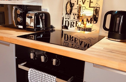 Heathton Apartment | Claverley Hideaway Apartment Bridgnorth