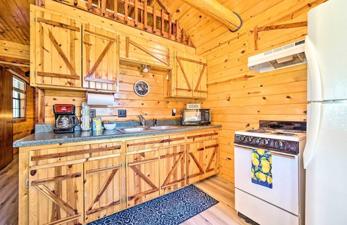 Clayton Cabin | Clayton Cabin Rental Near Sardis Lake!