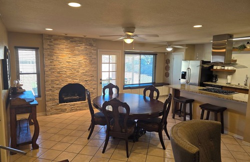 Biggs Field House | Clean, Comfortable Home Away From Home!