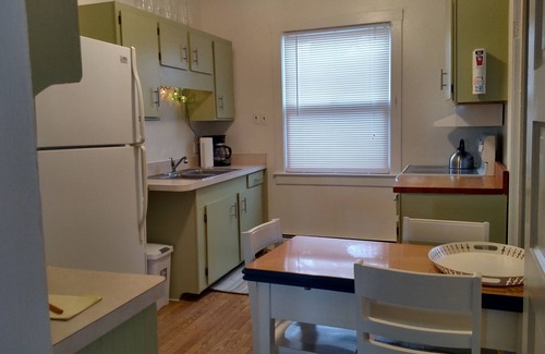 Roberts Landing House | Clean Cozy Home on the St. Clair River, 4 bedroom Sleeps 7