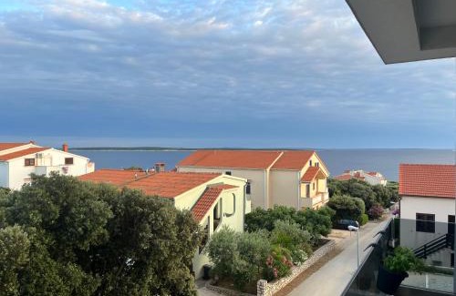 Mandre Apartment | Clear Water Apartment - Sea View