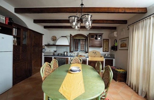 Partinico Villa | Cleo Sicilian villa: de luxe villa with sea view pool