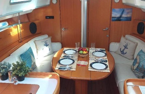 Old Town Boat Rental | Cleopatra Boat Corfu