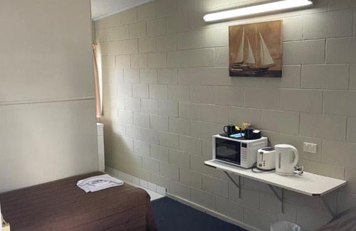 Clermont Hotel | Clermont Hotel Motel