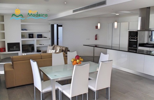 Estreito da Calheta Villa | Cliff-top villa, panoramic sea-views | Cliffscape