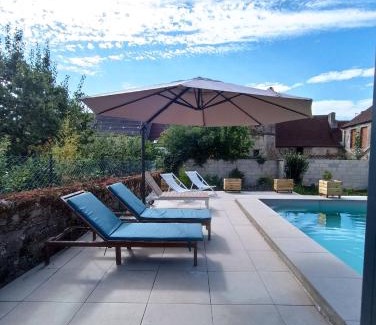 Nolay Apartment | Clos de la Providence, gîte, piscine et Spa 3 chambres