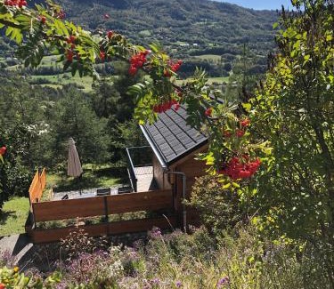 Saint-Jean-Saint-Nicolas Ski Chalet | Clos Shambhala-Chalet d'hôtes