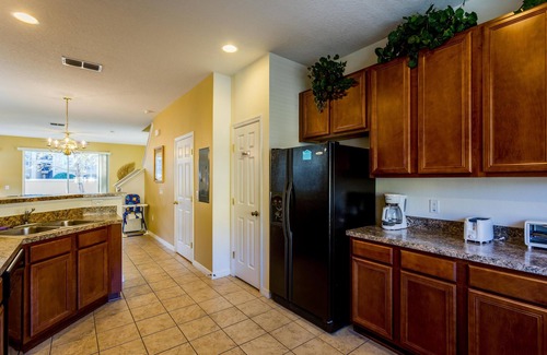 Crestwynd Bay House | Close to Disney 3 bdrm 2.5 bath- Unit20 Crestwynd