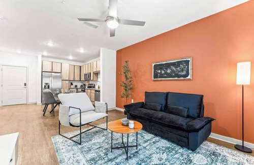 Lake Buena Vista Apartment | Close to Disney KingBed W Amenities PetFriendly