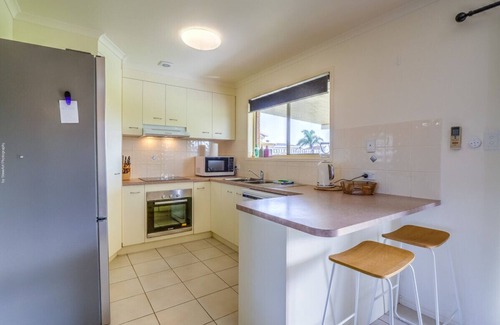 Point Vernon House | Close to Hospital. WiFi, DogsOk