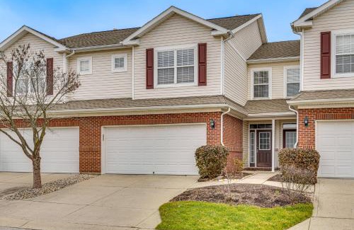 Carmel House | Close to Main Street Townhome in Zionsville