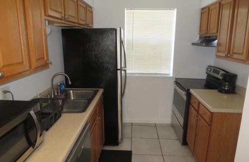 Kenner - Louis Armstrong International Airport Apartment | Close to Store & Airport