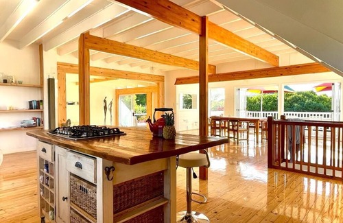 Noordhoek House | Close to the beach at the foot of the most beautiful coastal road, the Chapmanspeak
