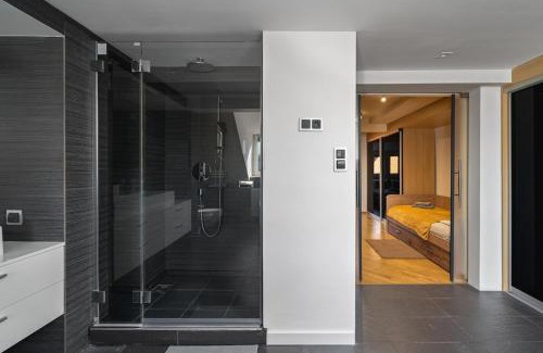 Old Town Apartment | Close-Urban Chic - City Center - 3 Floors - Luxury Apartment - Piwna