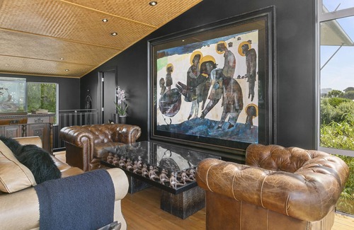 Otago Cottage | CLOUD 9 RETREAT - ABSOLUTE BEACHFRONT HOME, pet friendly in Karitane