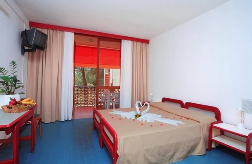 Bonalaccia-Filetto Hotel | Club Hotel Marina 2