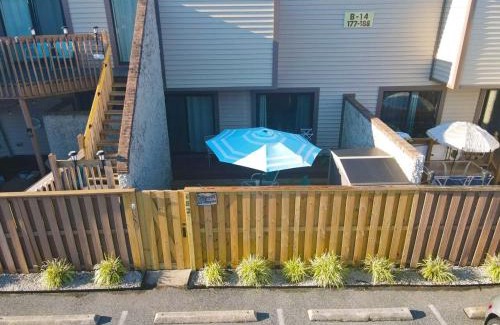 North Ocean City Apartment | Club Ocean Villas II 182 condo