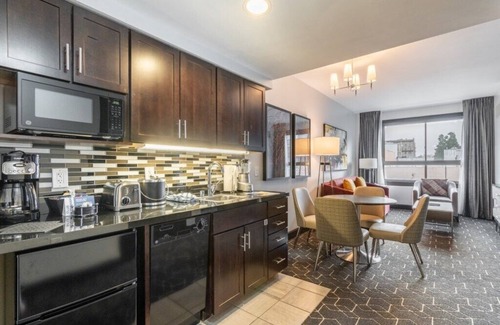 Lower Nob Hill Hotel | Club Wyndham Canterbury at San Francisco, California, 2 Bedroom Suite